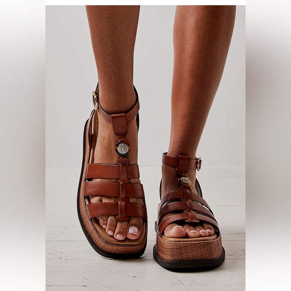 Sam Edelman Shoes - Sam Edelman NWT/NIB Naima Leather Sandals Size 9 Women’s in Rich Cognac Brown